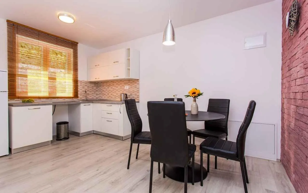 Apartment In Vrbnik - Insel Krk 45255 Croatia