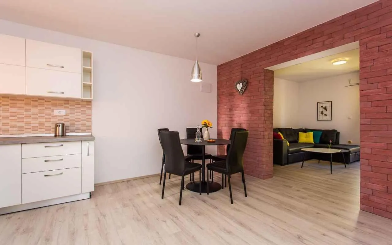 Apartment In Vrbnik - Insel Krk 45255 Croatia