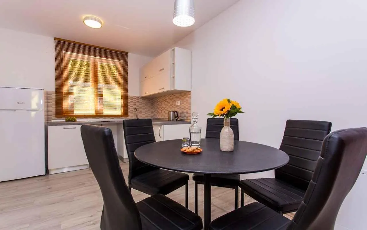 Apartment In Vrbnik - Insel Krk 45255